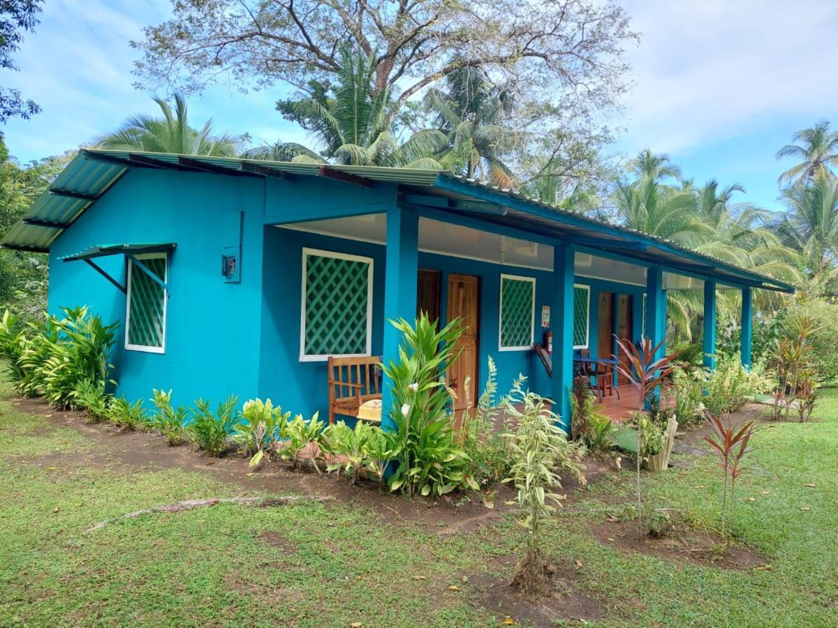 All Rankins Eco-Lodge Tortuguero Dış mekan fotoğraf